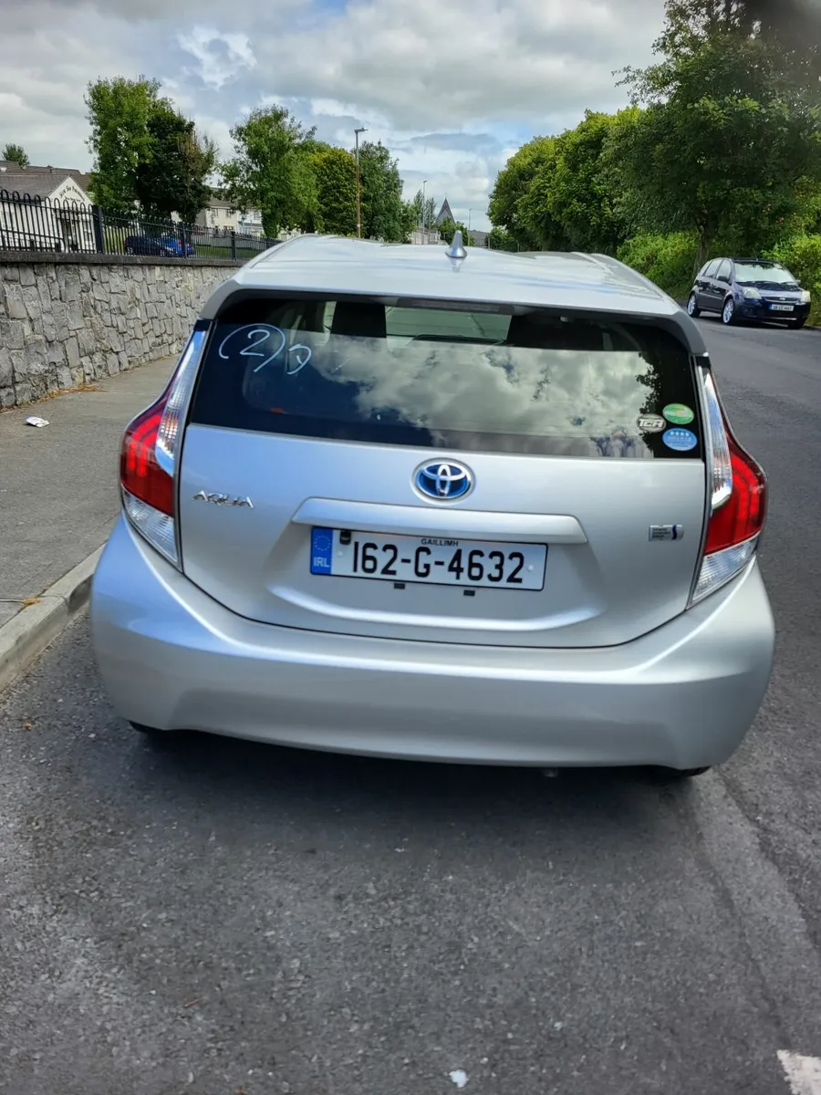 Toyota Aqua 2016 - Image 4