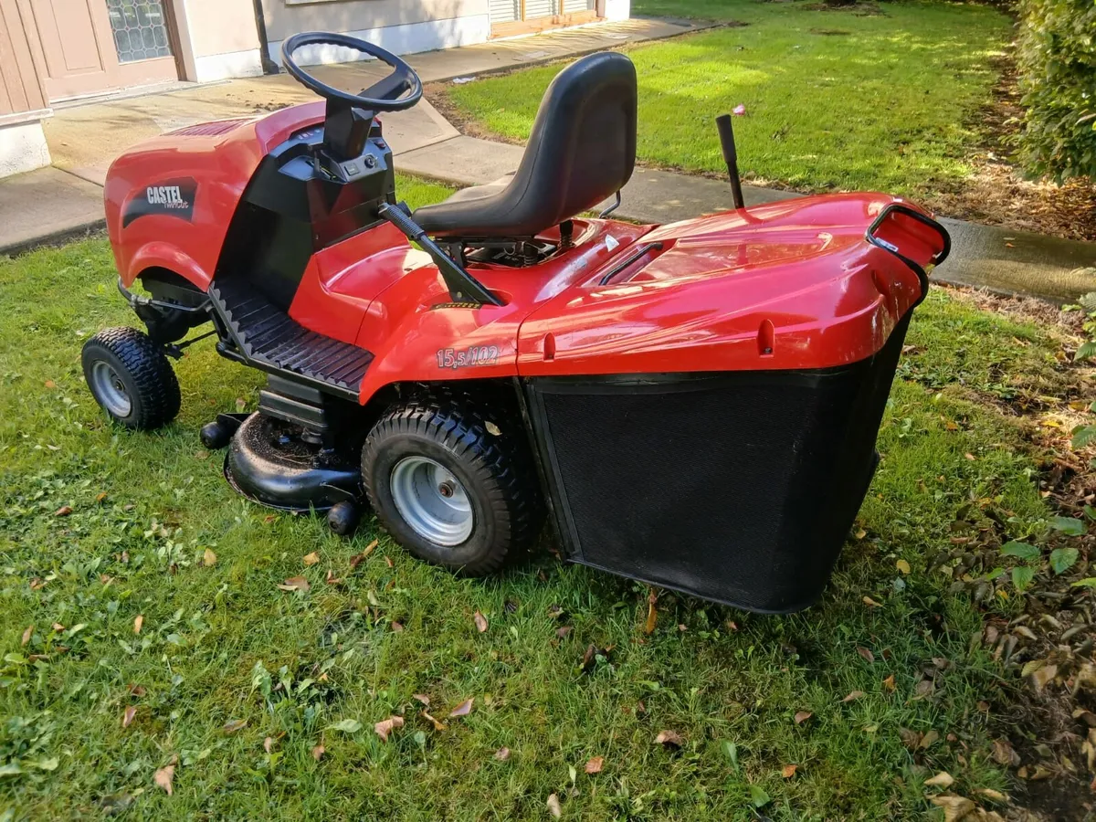 Ride on lawnmower - Image 4