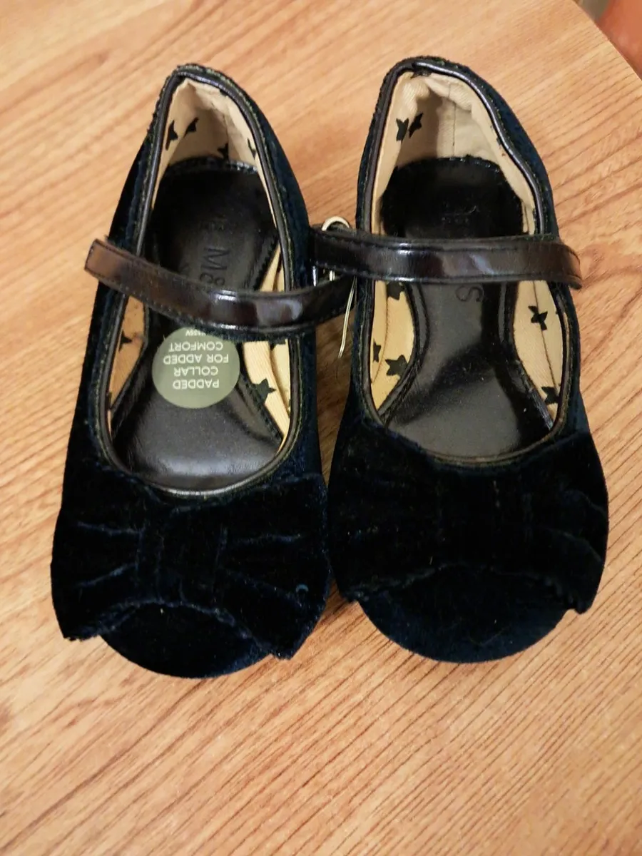 Girls shoes - Image 2