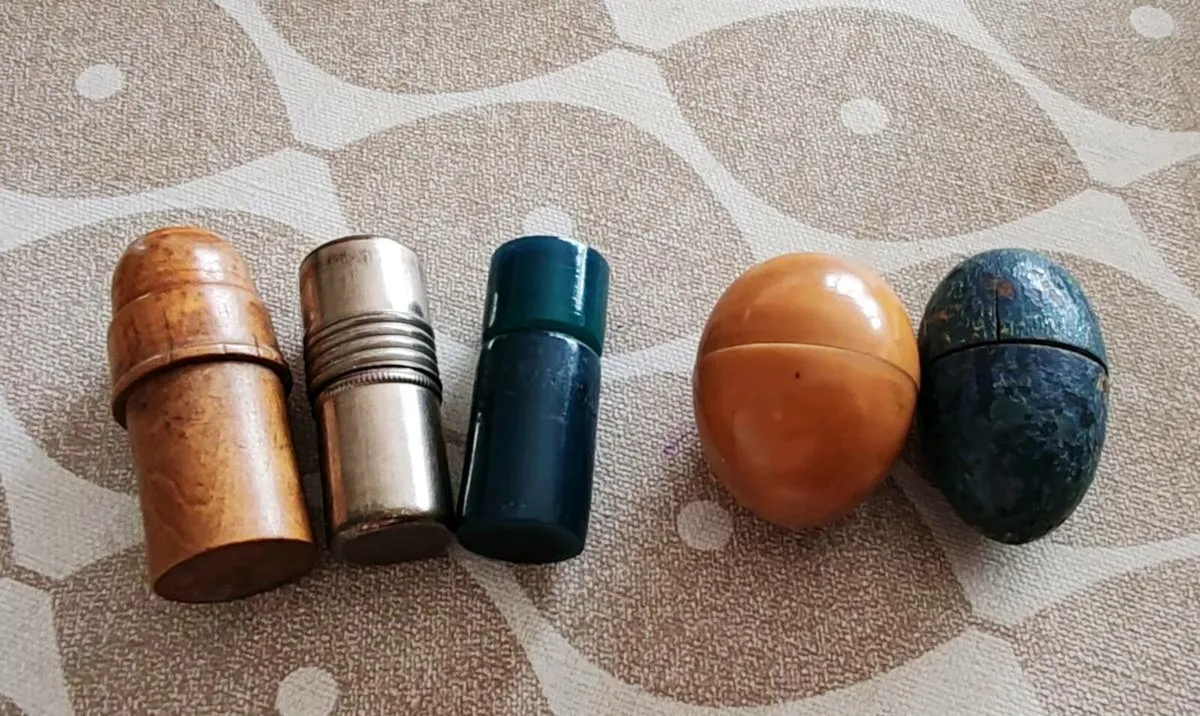 Antique Religious pocket relics - Image 1