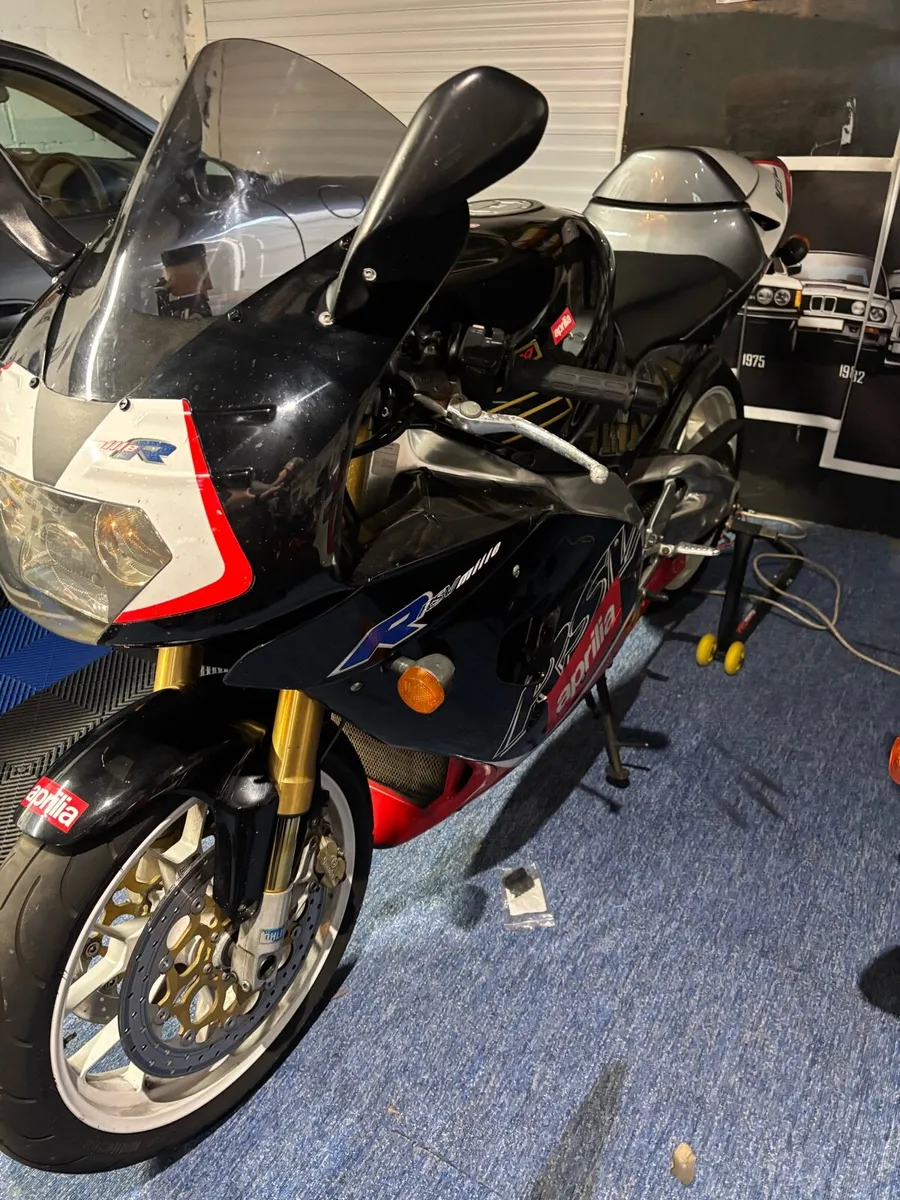 Motorcycles - Image 4