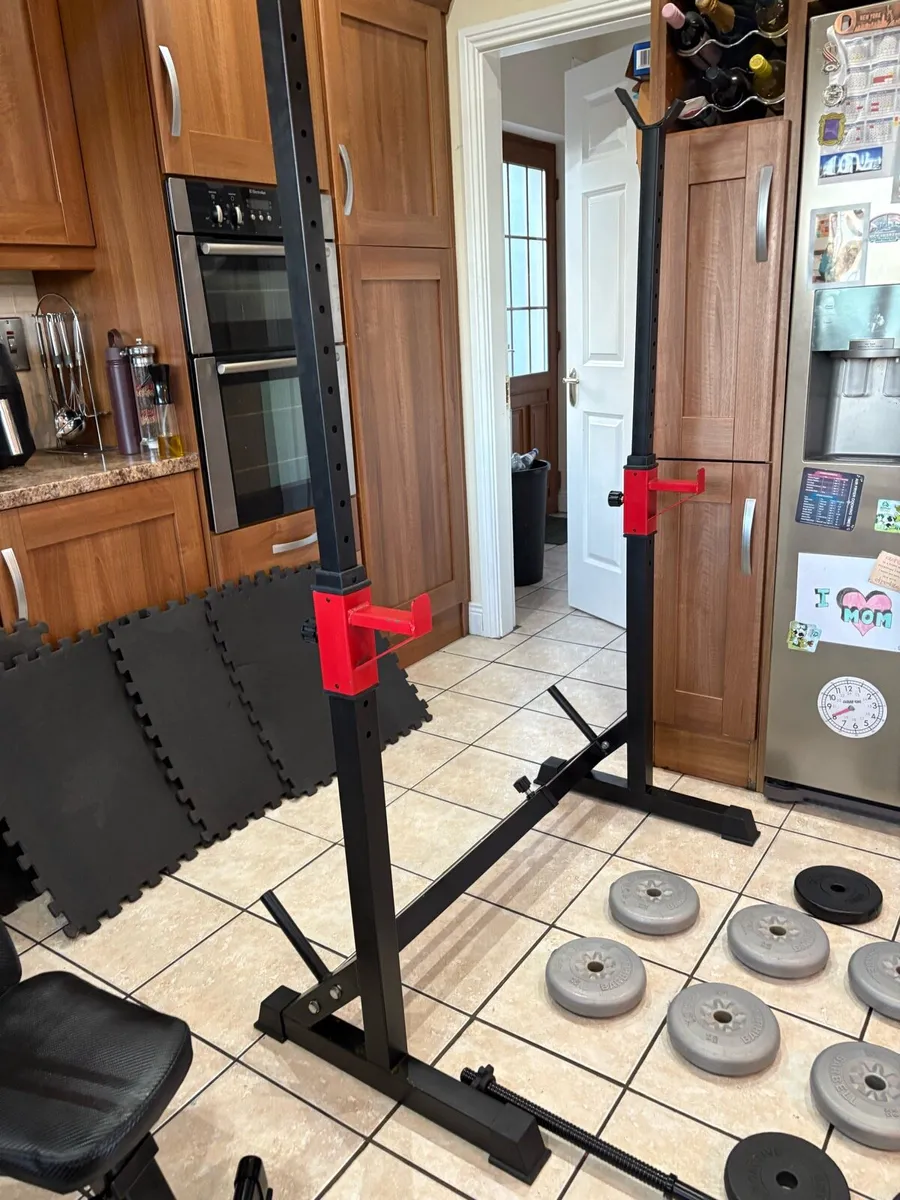 ALL IN 1 GYM SET, SQUAT RACK, BENCH, WEIGHTS, BARS - Image 4