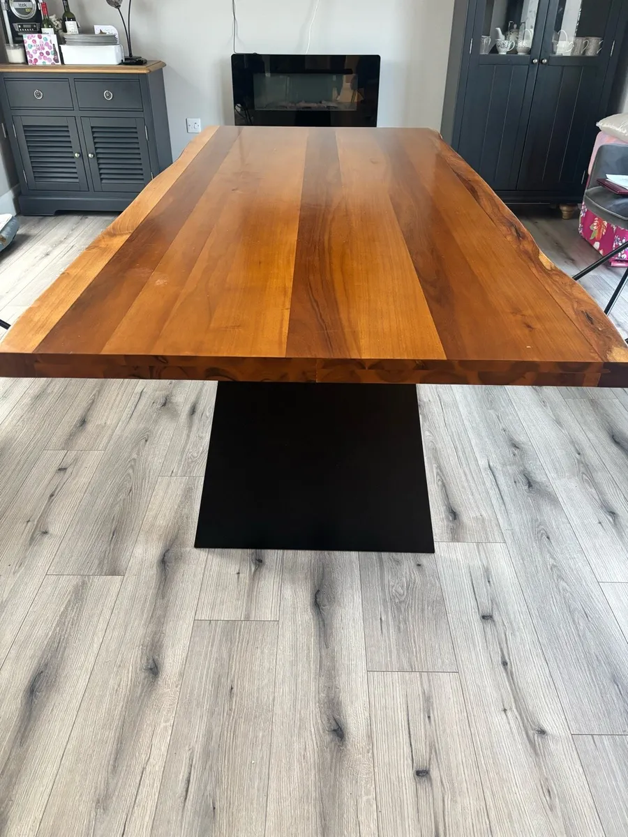 Dining table - Image 3