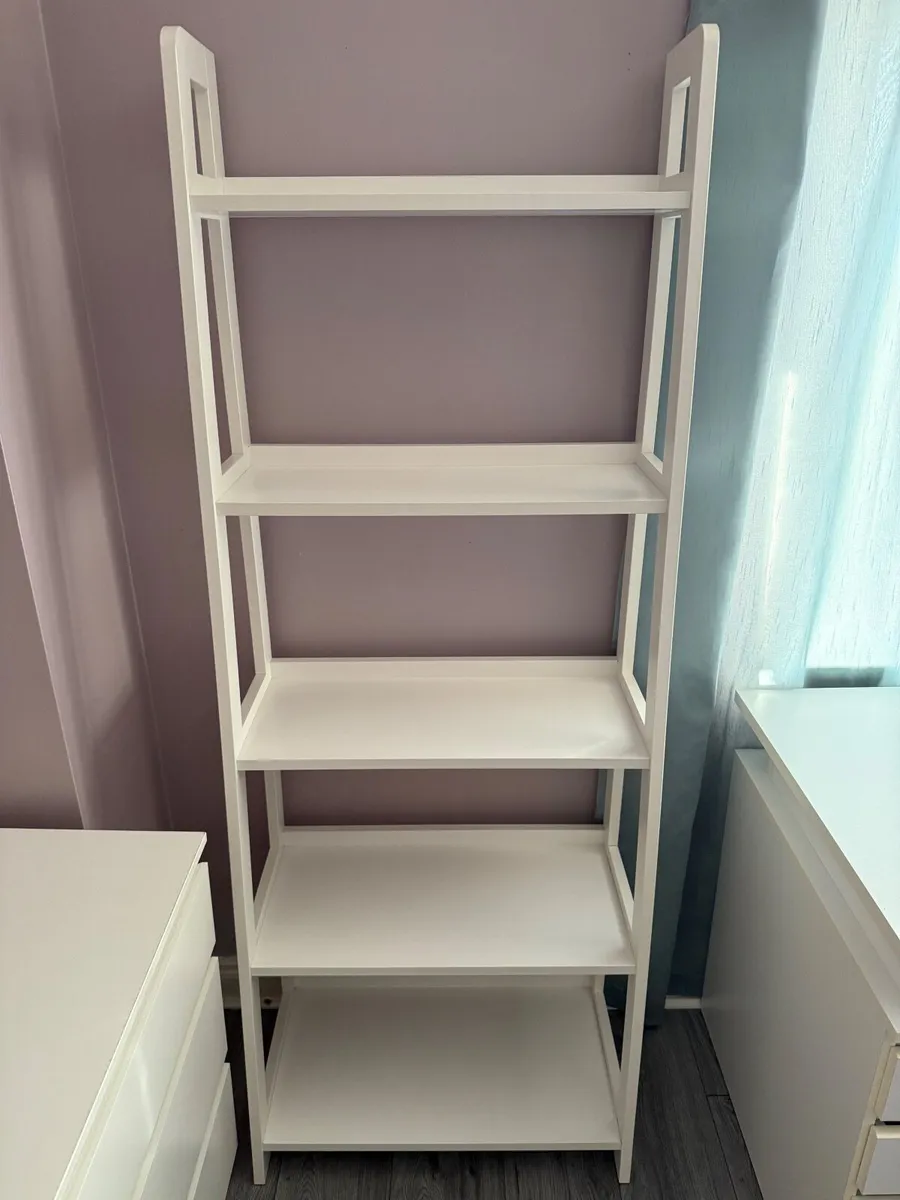Bookcase