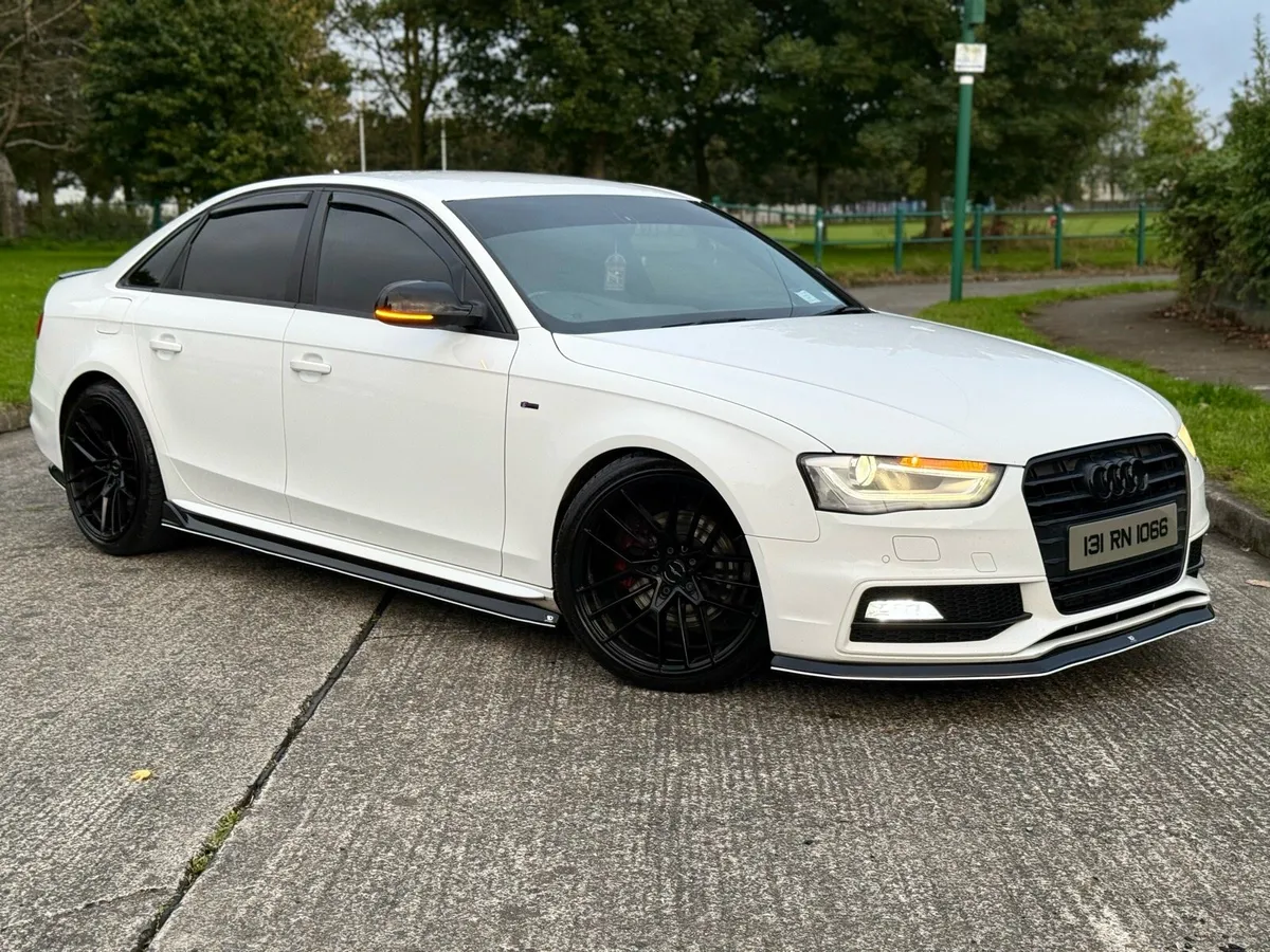 13 Audi A4 Black EDT Mint Condition - Image 1