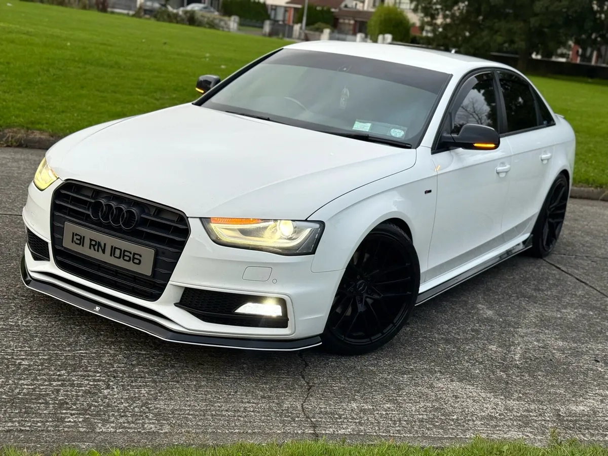 13 Audi A4 Black EDT Mint Condition - Image 2