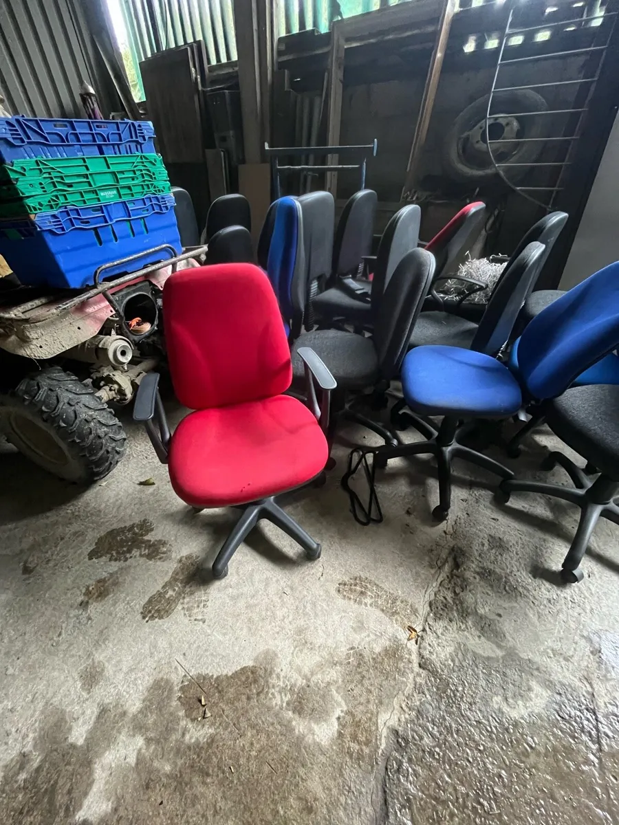 Chairs - Image 3