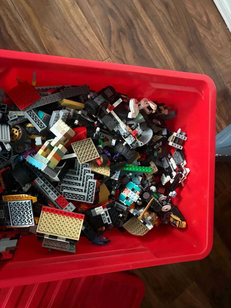 Lego - Image 1