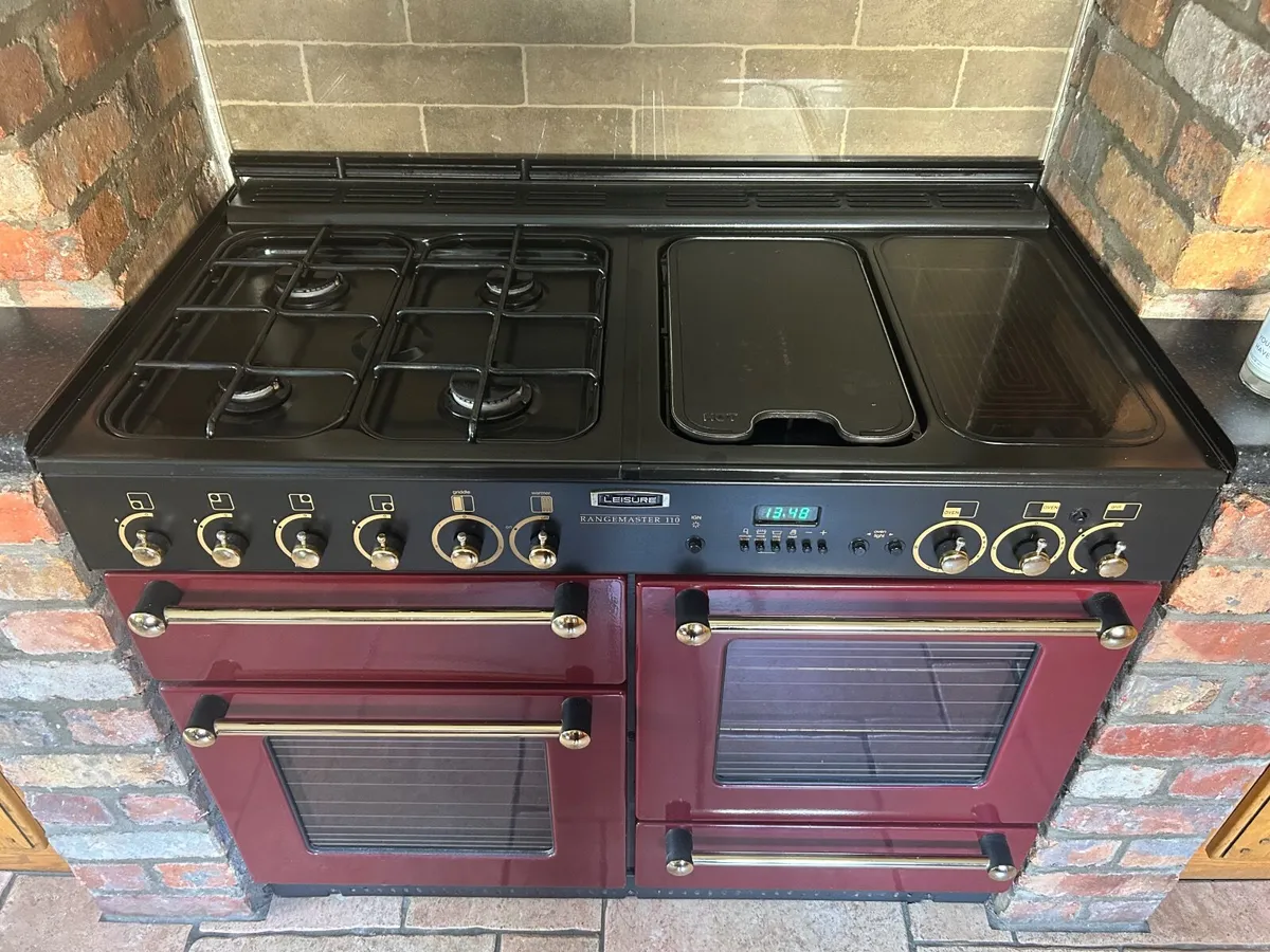 Rangemaster 110 Gas Cooker - Image 1