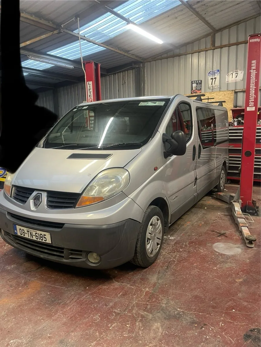 Renault trafic crew cab - Image 1