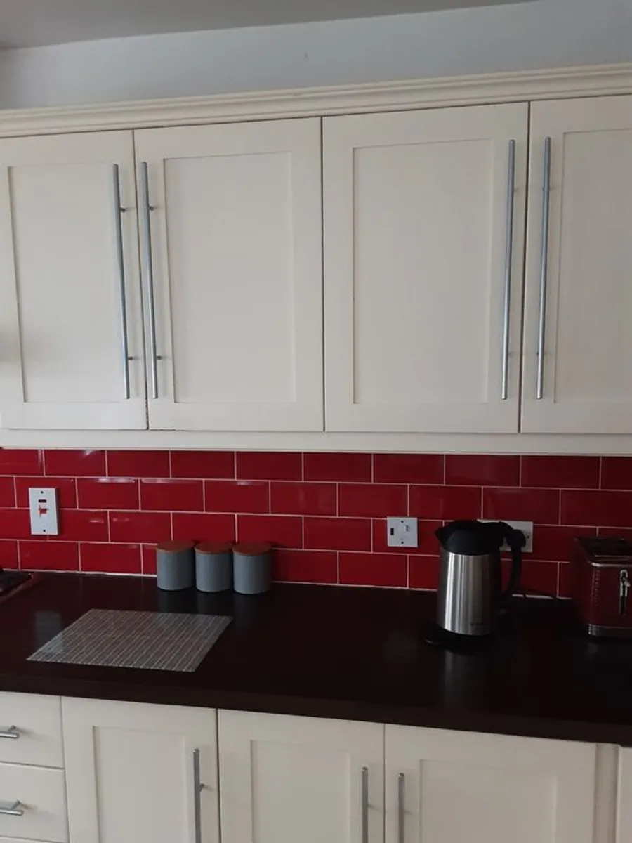 Shaker kitchen - Image 3