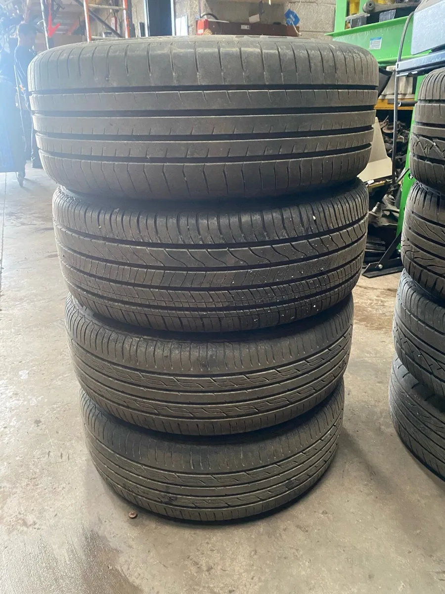 Set of allows with tyres Renault Megane GT line - Image 2