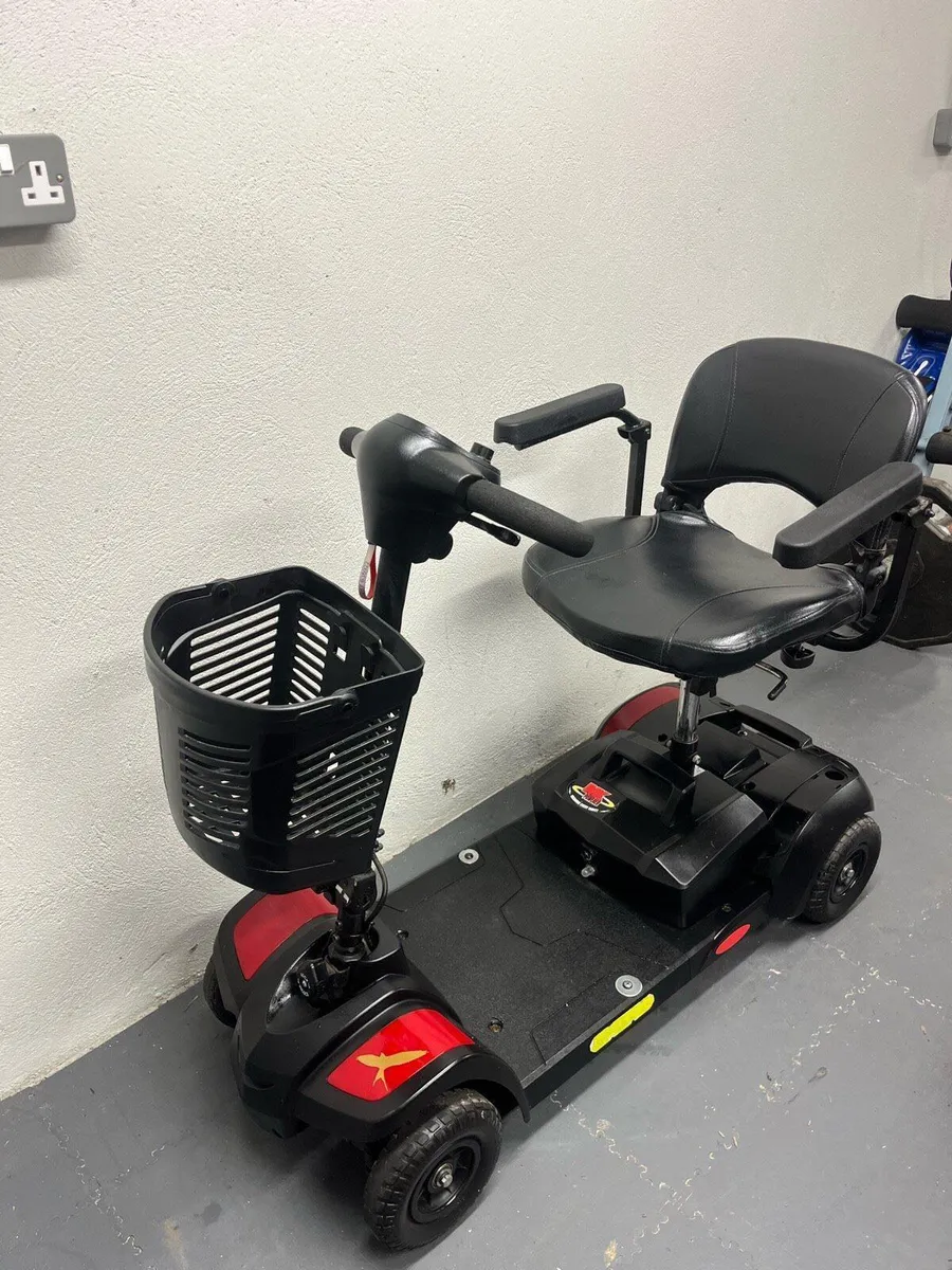 Mobility scooter - Image 1