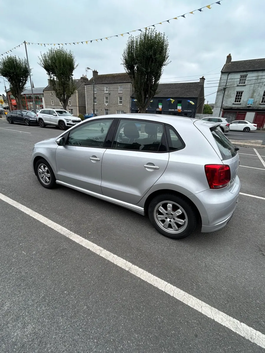 Volkswagen Polo 2013 - Image 2