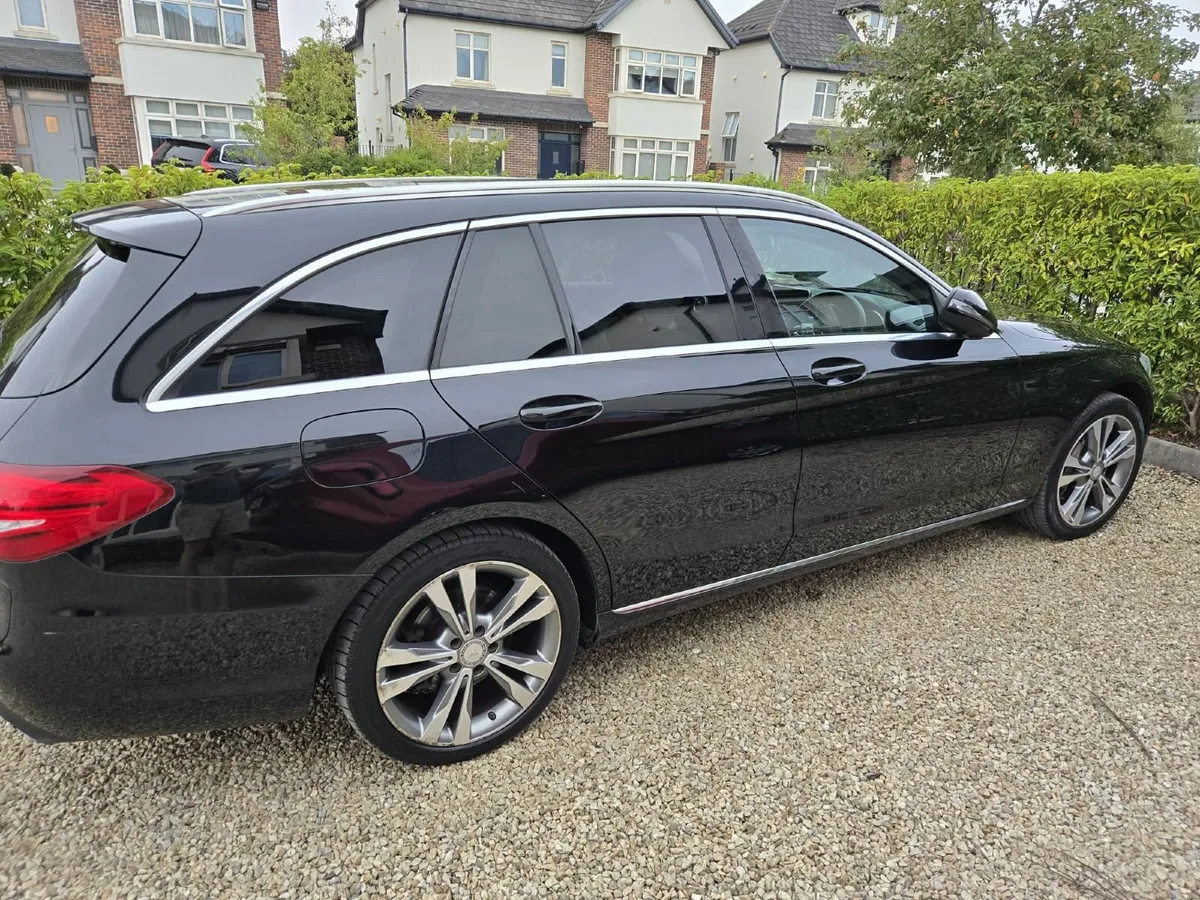 Mercedes-Benz C-Class 2016 Estate sports model - Image 2