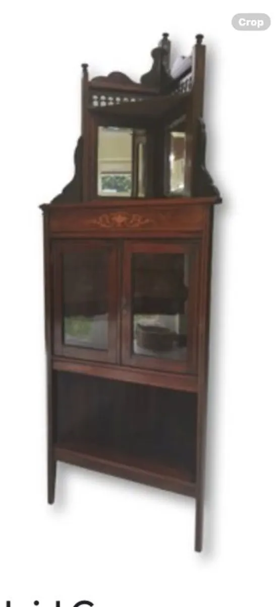 corner - Image 1