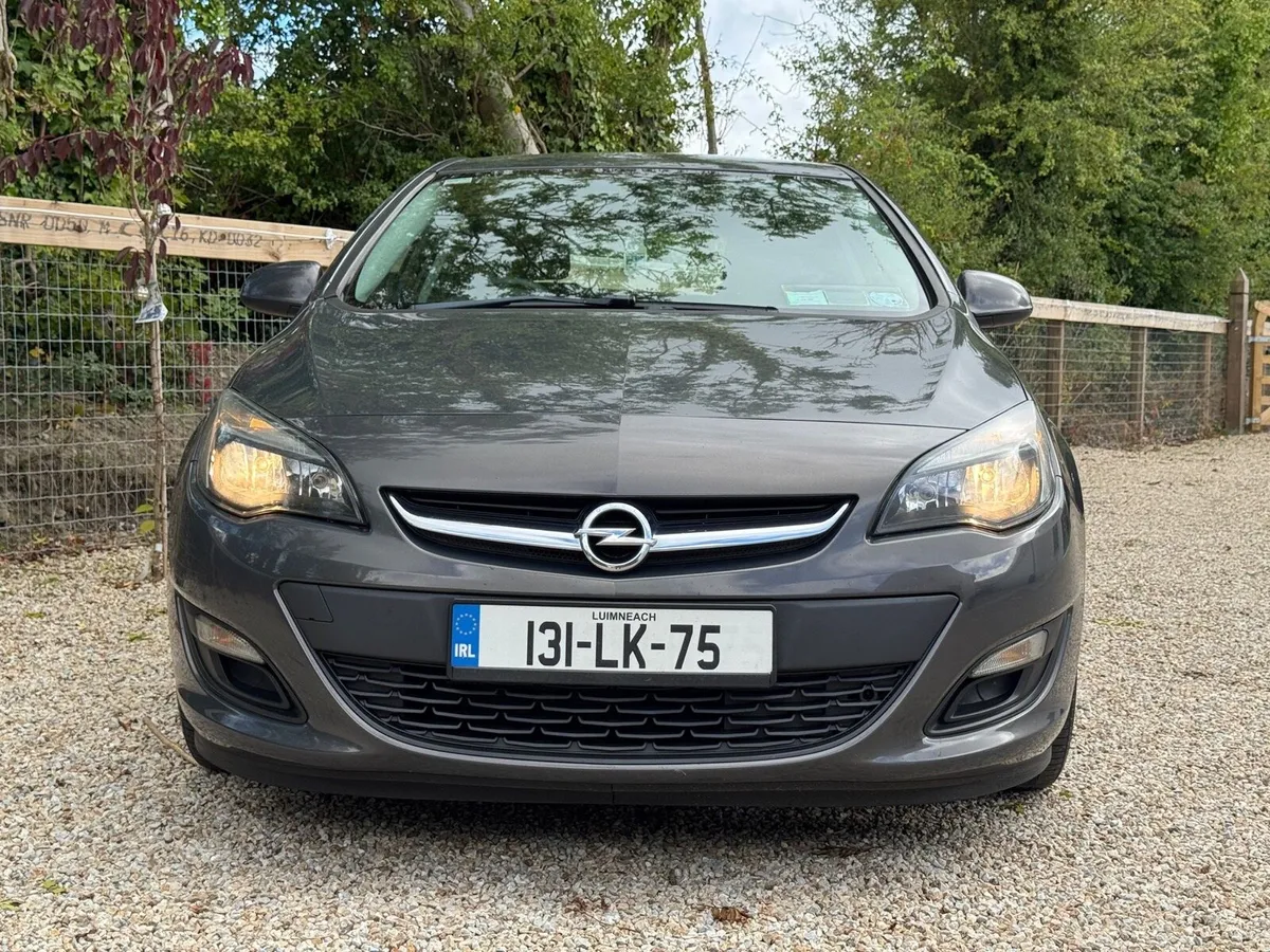 2013 OPEL ASTRA - Image 2