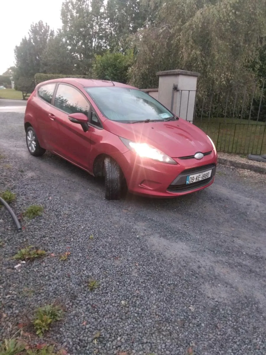 09 ford fiesta 1.2 petrol recently nctd - Image 2