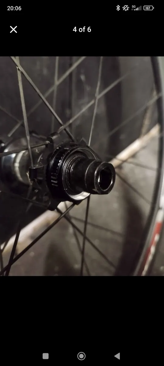 Carbon wheelset - Image 4