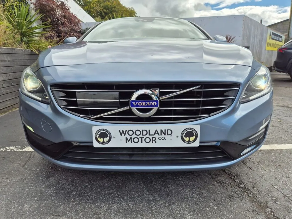 Volvo S60 2.0 D4 Auto / Dynamic Edition With Leat - Image 3