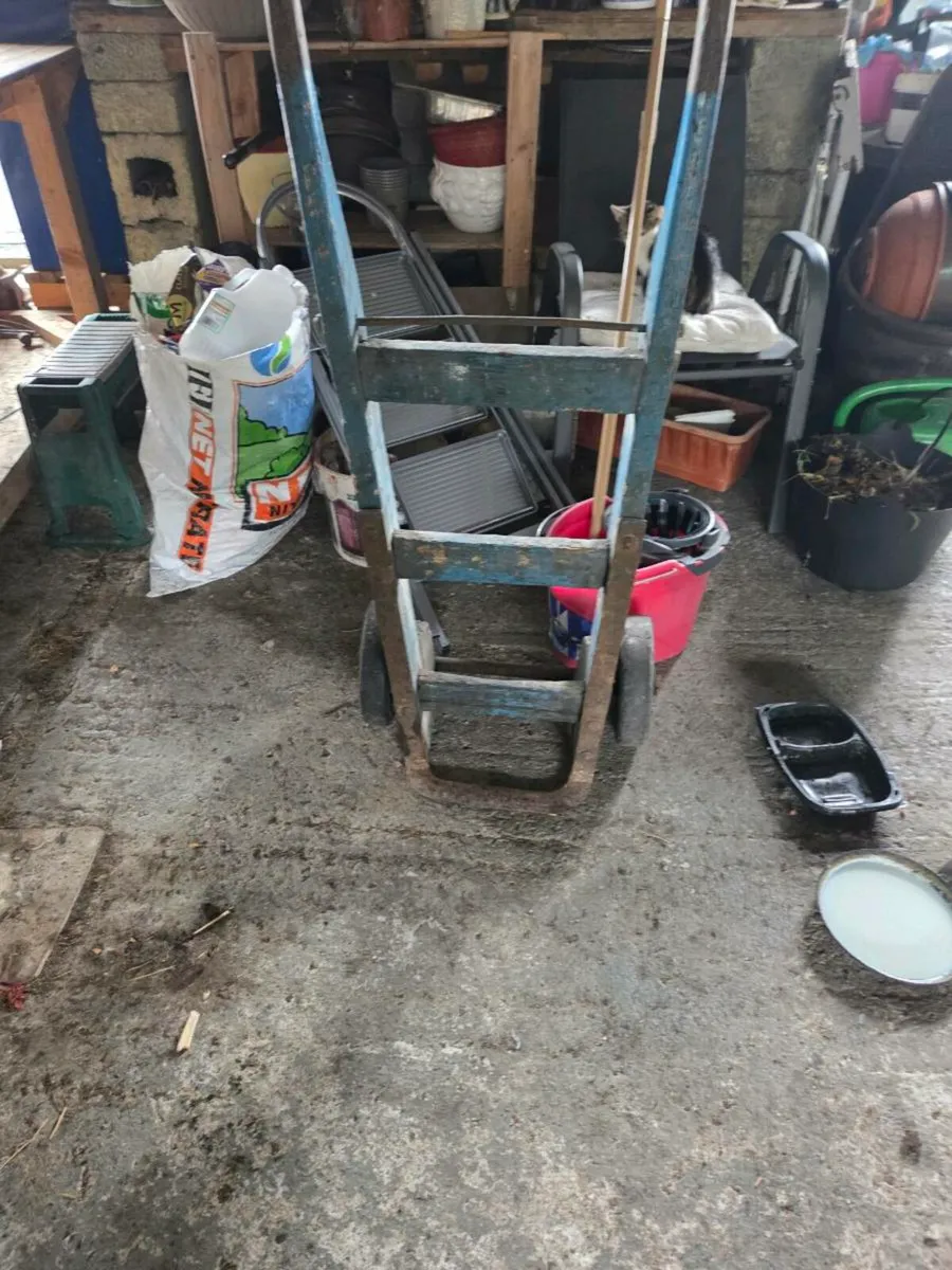Vintage  sack trolley - Image 4