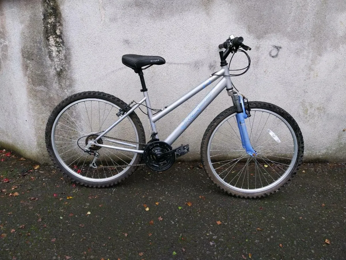 Women's mountain bike - Image 1