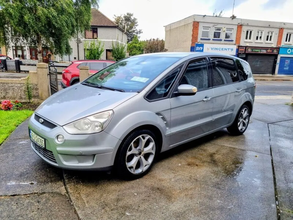 2009 Ford S-max - Image 1