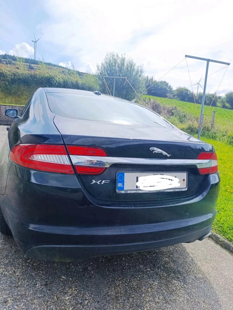 Jaguar XF 2012 - Image 1