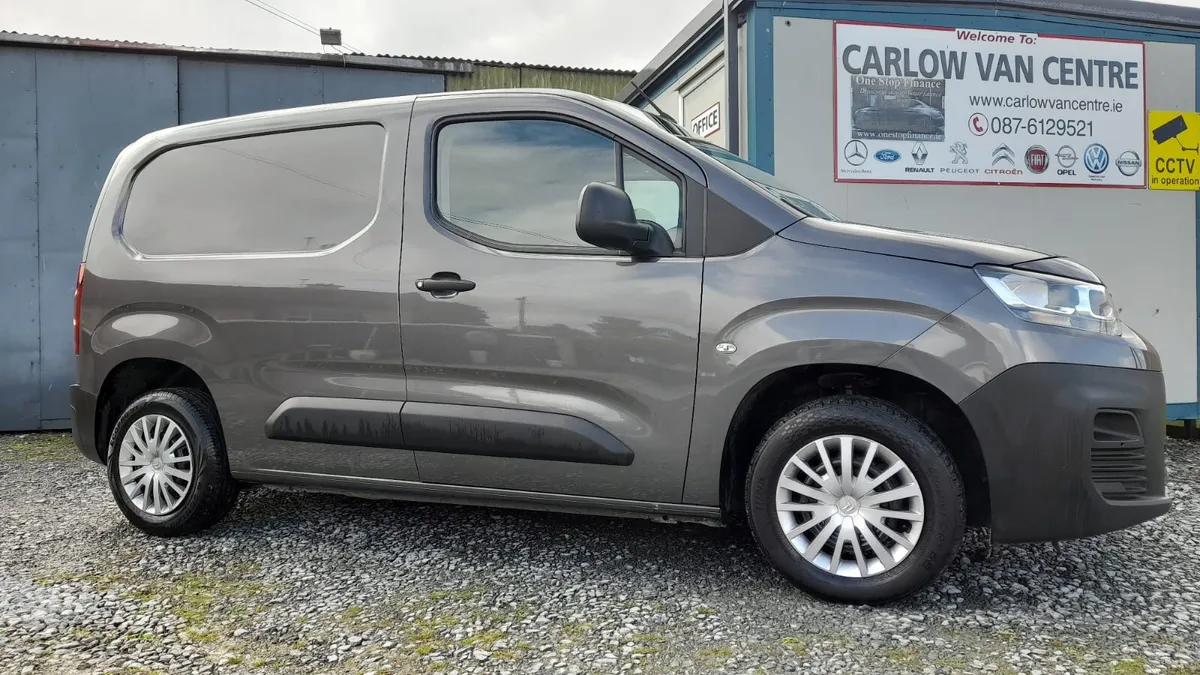201 Citroen Berlingo blue hdi 100 Enterprise - Image 1