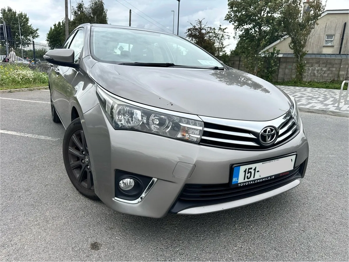 Toyota Corolla 2015 Luna High Spec Low Mileage - Image 2