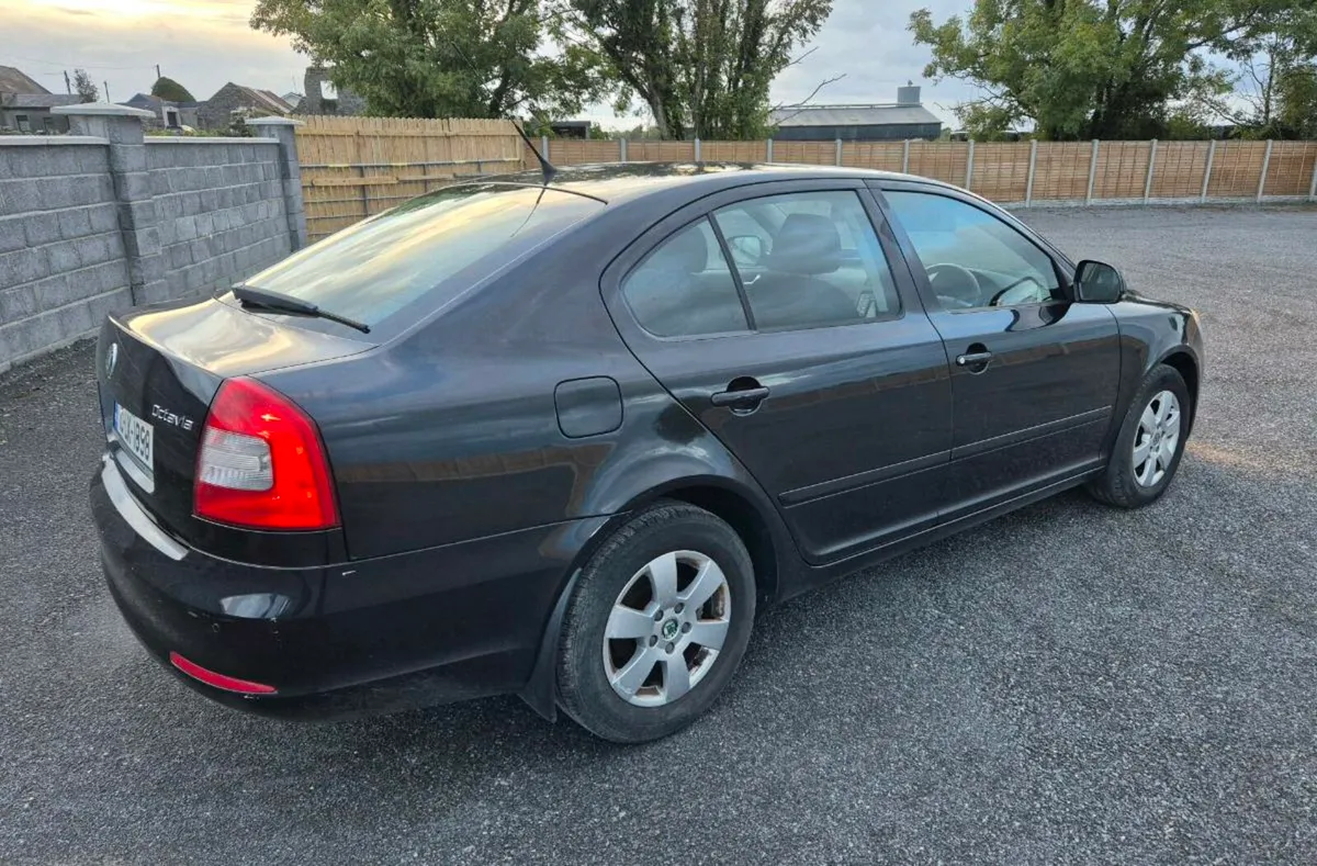2010 SKODA OCTAVIA 1.9TDI - Image 4