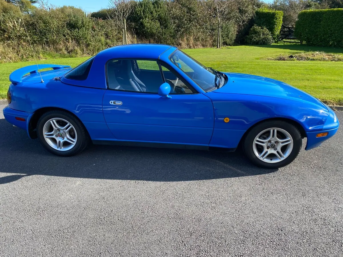1990 Mazda MX5 Eunos Roadster Hard & Soft Top - Image 3