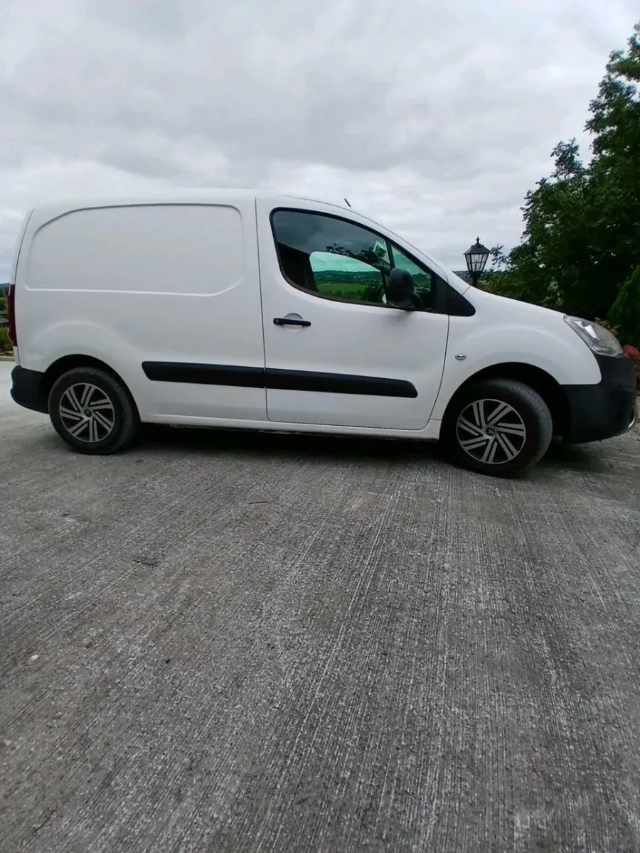 Citroen Berlingo Enterprise 2016 - Image 3