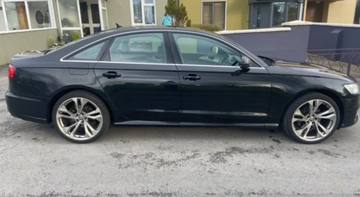 Audi A6 2015 - Image 4