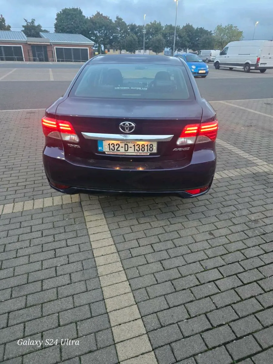 Toyota avensis - Image 3