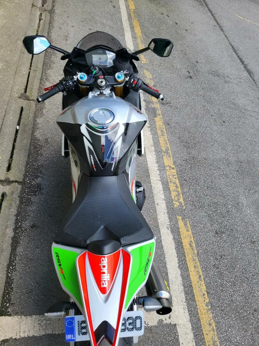 2018 Aprilia RSV4 - Image 3