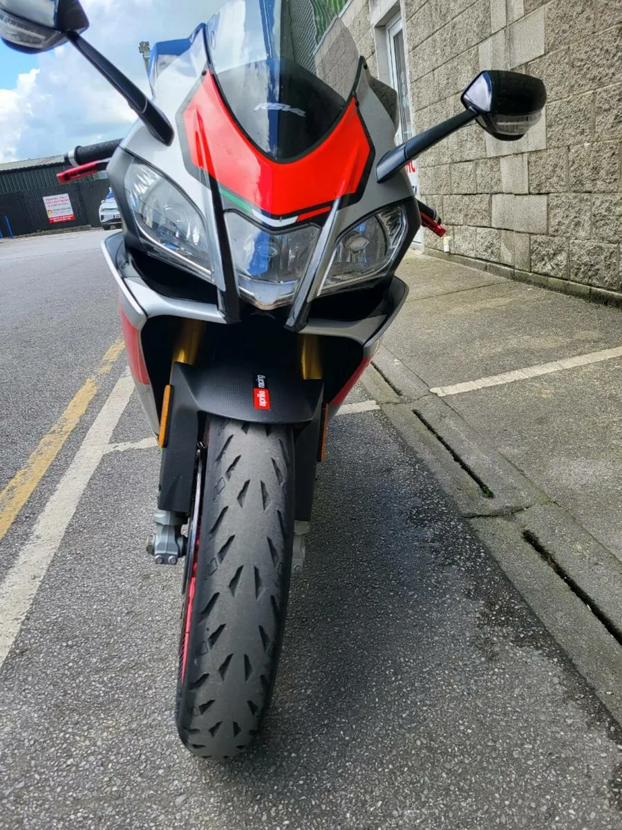 2018 Aprilia RSV4 - Image 4