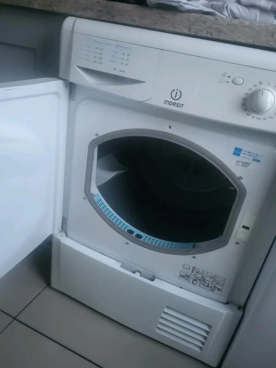 Tumble dryer - Image 4