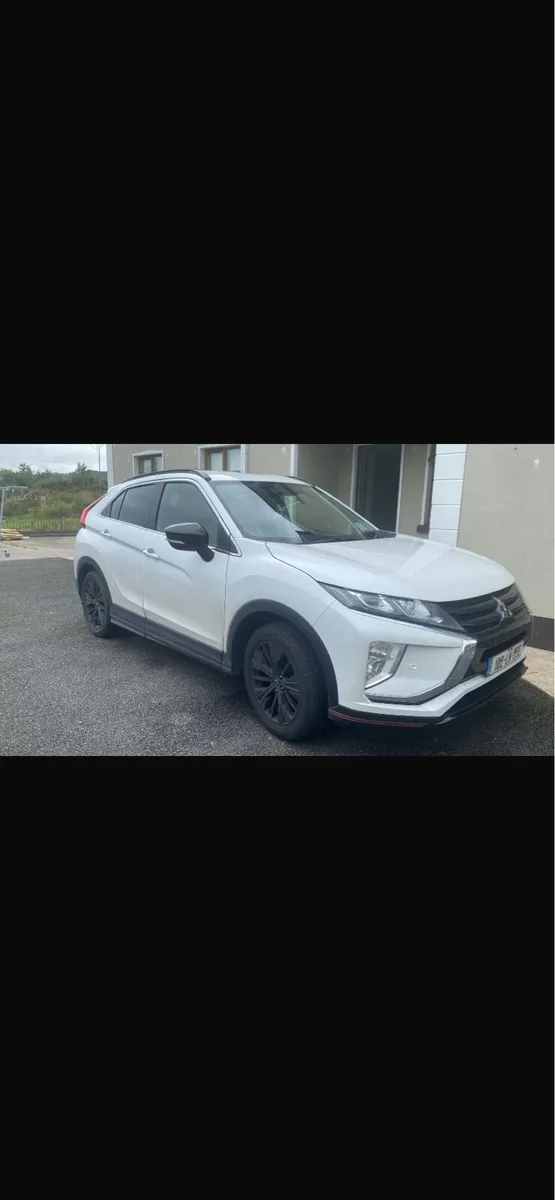 Mitsubishi Eclipse Cross Black Edition - Image 3