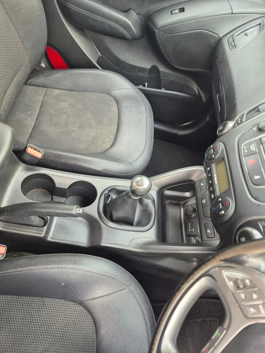 Car - Image 4