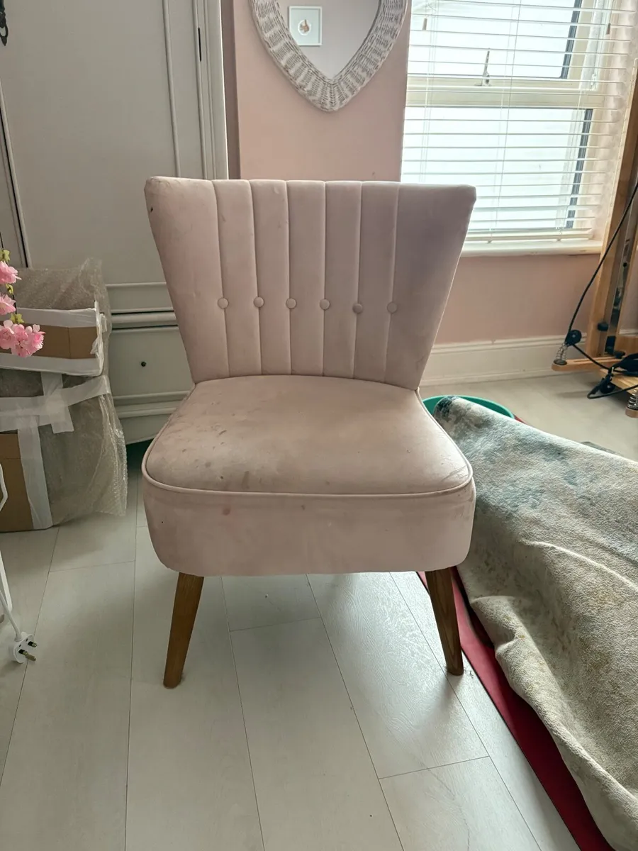 Chair - Image 3