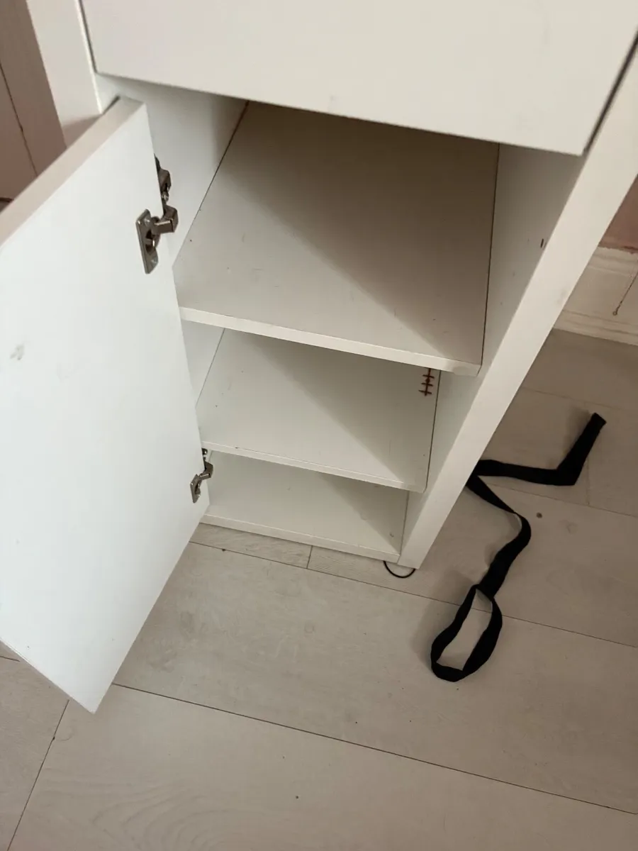 Desk dressing table - Image 3