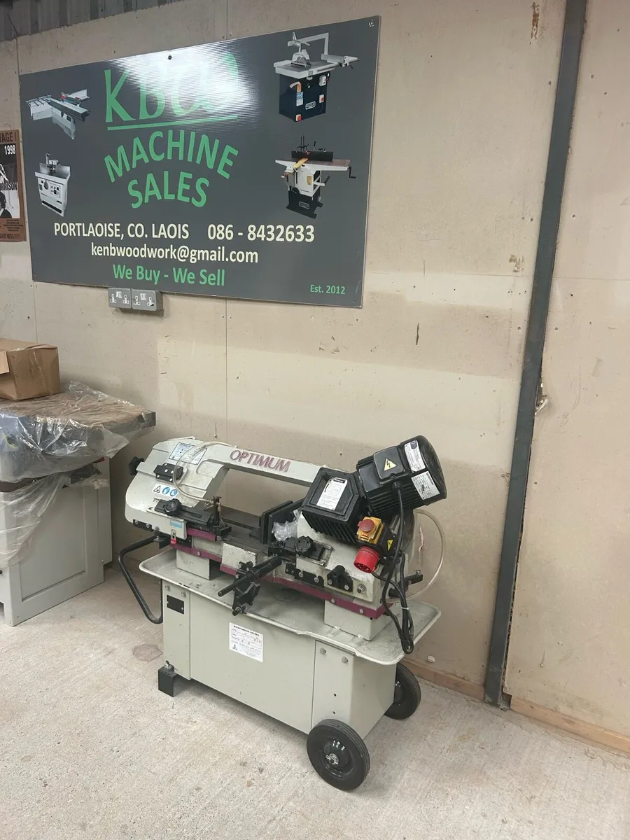 Ex school metal saw like new - Image 1