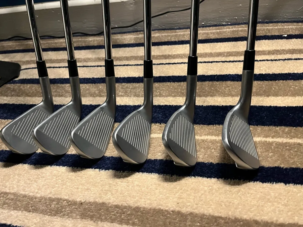 Taylormade P790 2023 golf irons - Image 2