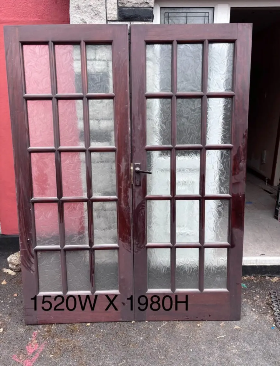 Internal doors - Image 1