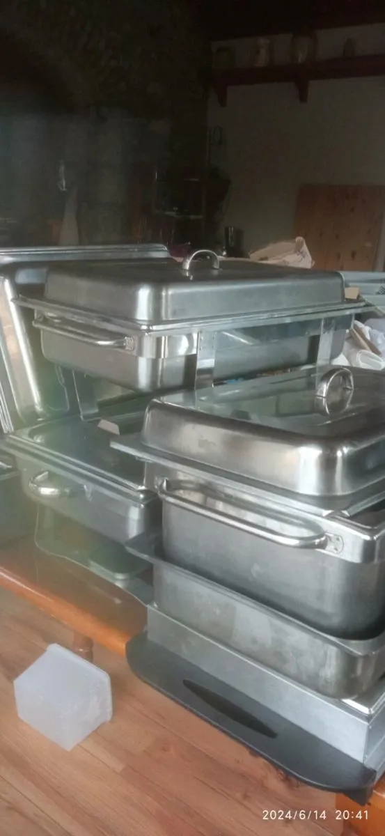 Catering kitchen equipment Restaurant - Image 1