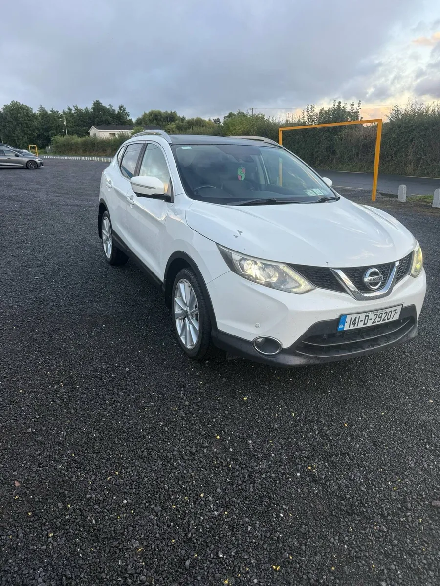 Nissan Qashqai 1.6 automatic 2014 - Image 1