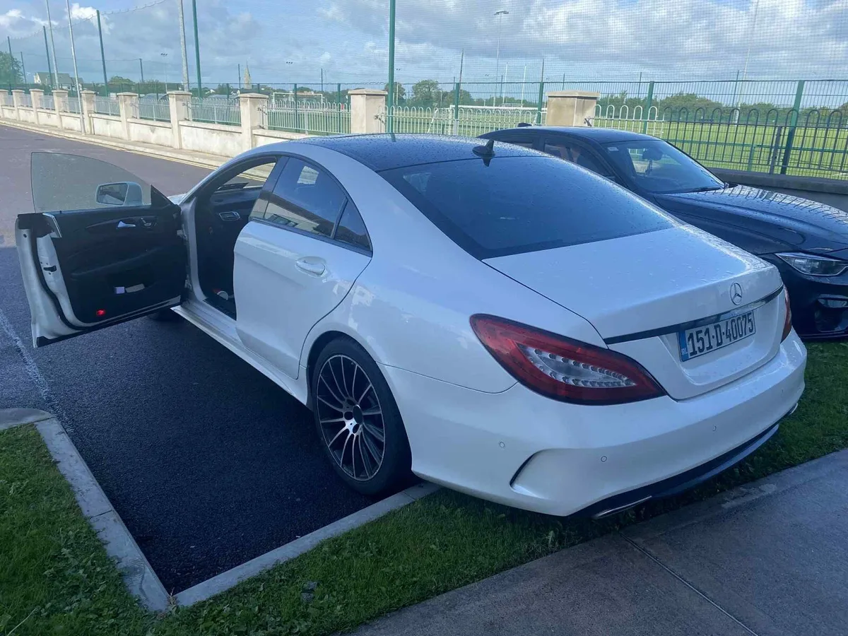 Mercedes Benz Cls amg line Night edition - Image 4