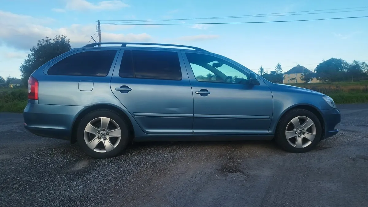 Skoda Octavia 2011 - Image 3