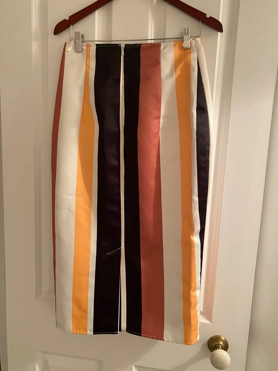 Statement skirt - Image 2